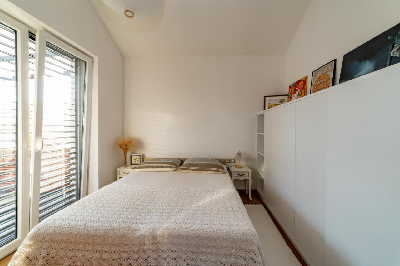 Appartement Sunny Hill à Vremski Britof Extérieur photo